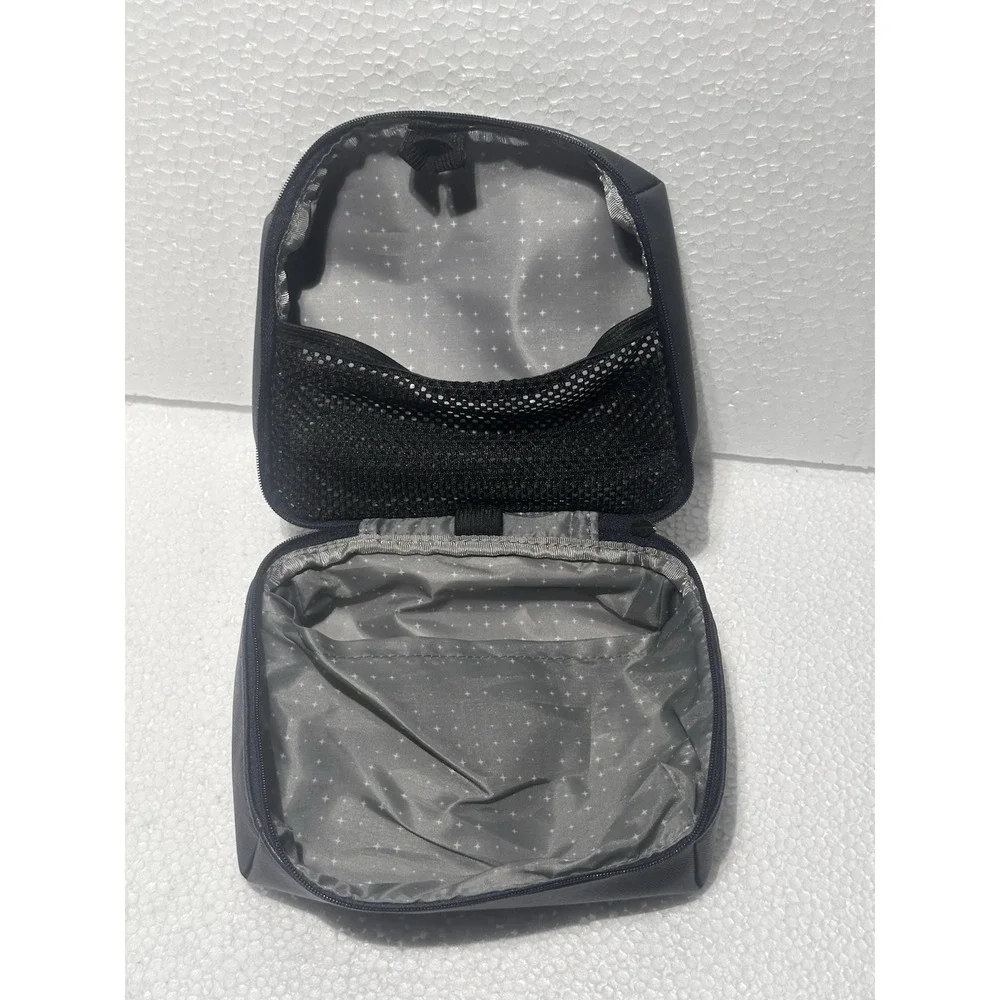 United Airlines Polaris‎ Business Class Amenity Kit Pouch Only Empty New Unused